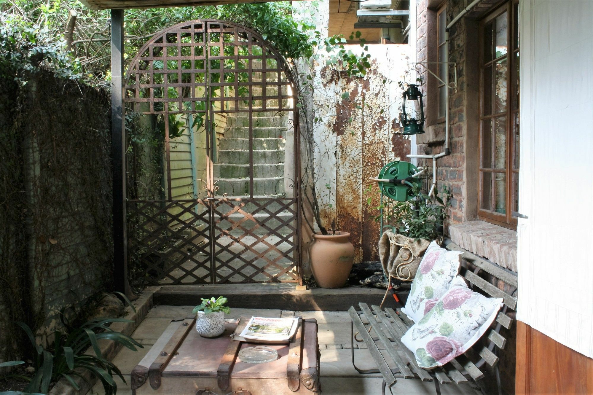 Babbling Brook Bed & Breakfast Pietermaritzburg Dış mekan fotoğraf